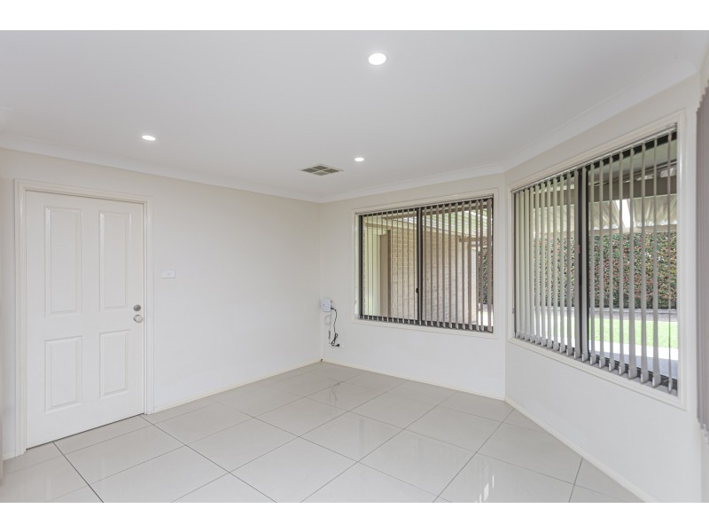 70 Sylvan Avenue, Medowie NSW 2318