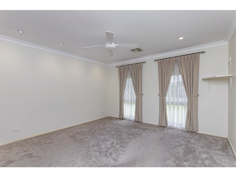 70 Sylvan Avenue, Medowie NSW 2318