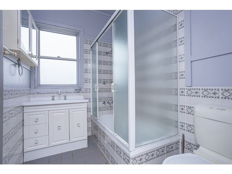 11 Rankin Road, Fern Bay NSW 2295