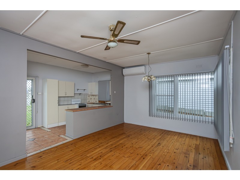 11 Rankin Road, Fern Bay NSW 2295