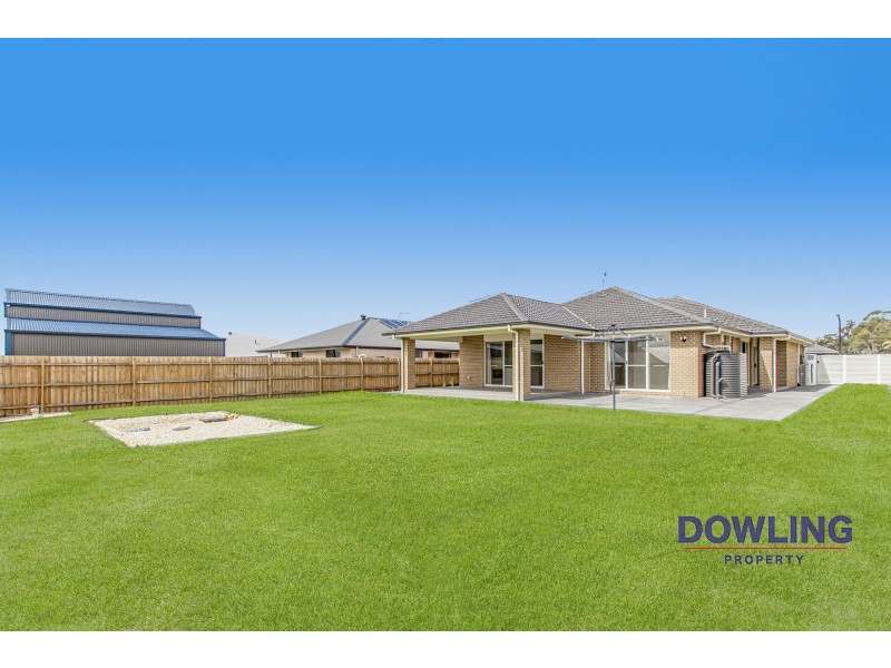 39 Royal Avenue, Medowie NSW 2318