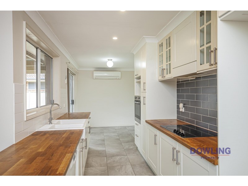 10 Burrowell Close, Raymond Terrace NSW 2324