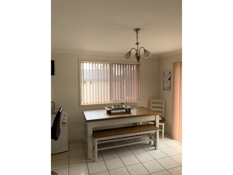 17 Tallowood Drive, Medowie NSW 2318