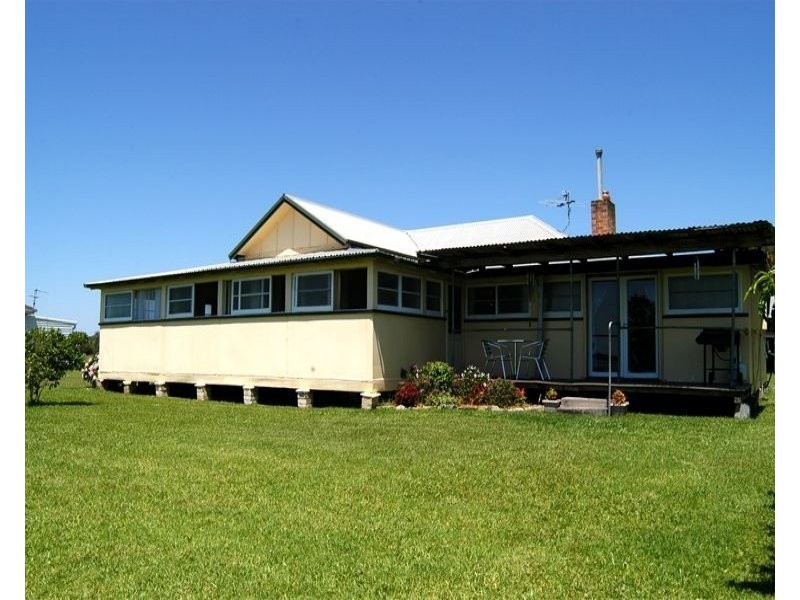 246 Lilleys Road, Swan Bay NSW 2324