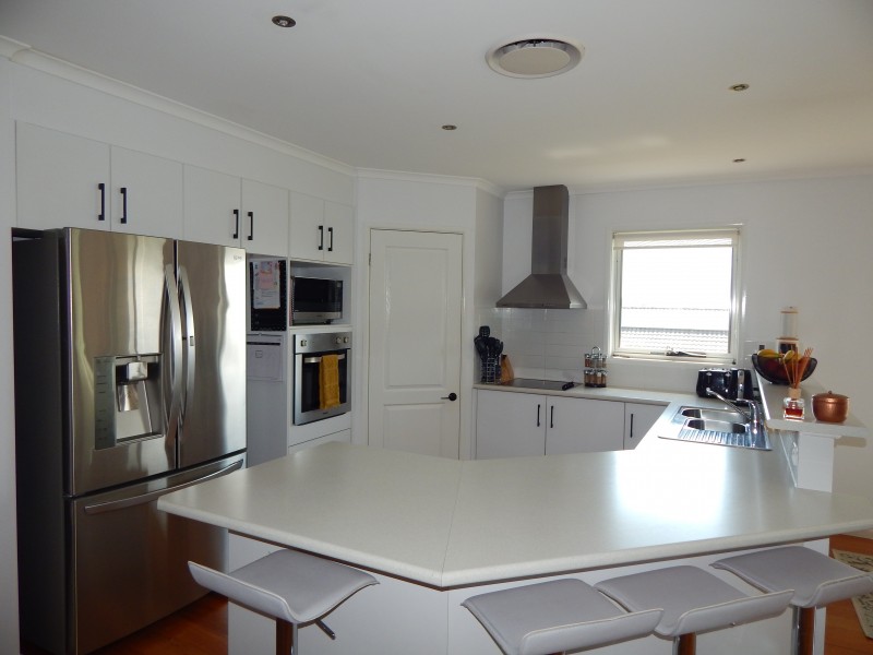 13 Edstein Place, Raymond Terrace NSW 2324