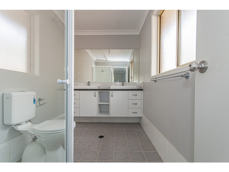 9 Centenary Close, Bolwarra Heights NSW 2320