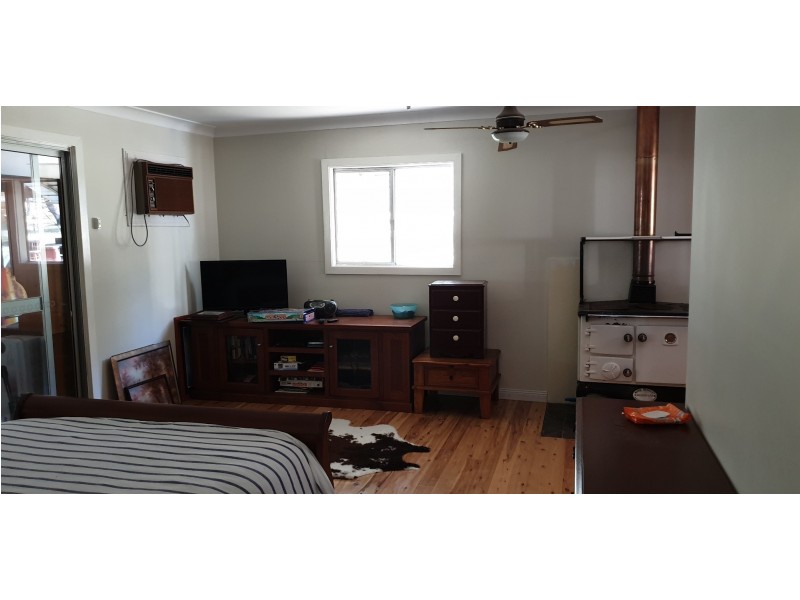 93 Thompson Road, Stroud NSW 2425