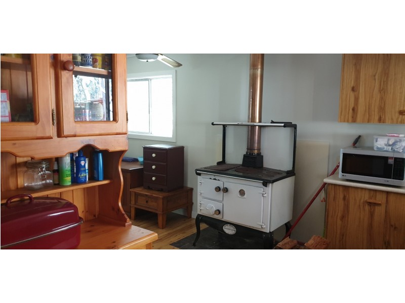 93 Thompson Road, Stroud NSW 2425