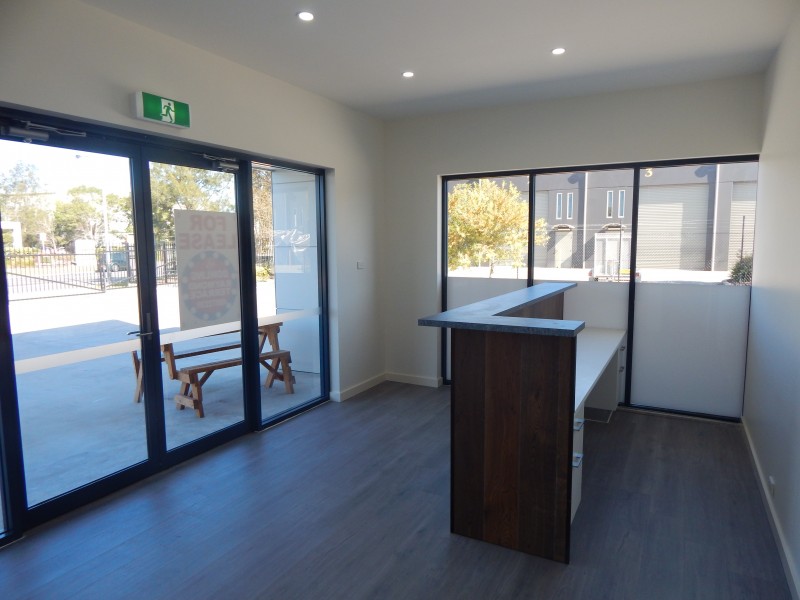 2/5 Frost Drive, Mayfield West NSW 2304