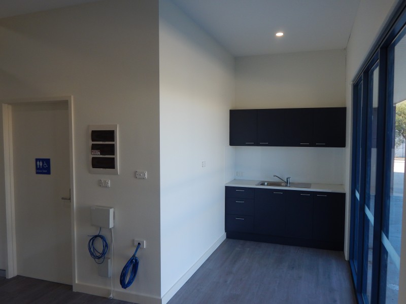 2/5 Frost Drive, Mayfield West NSW 2304