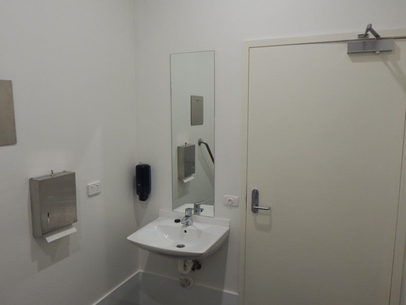 2/5 Frost Drive, Mayfield West NSW 2304