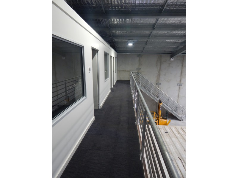 2/5 Frost Drive, Mayfield West NSW 2304