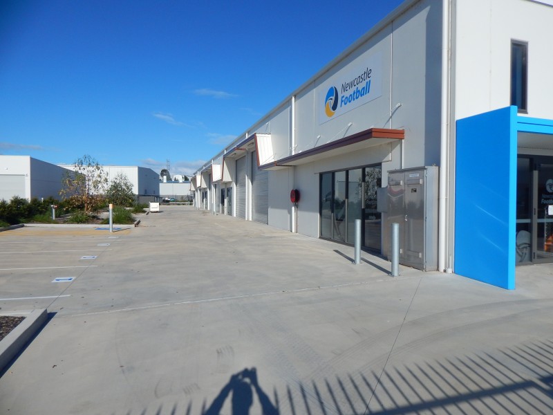 17 Riverside Drive, Mayfield West NSW 2304