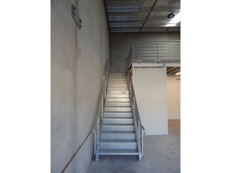 8/5 Frost Drive, Mayfield West NSW 2304