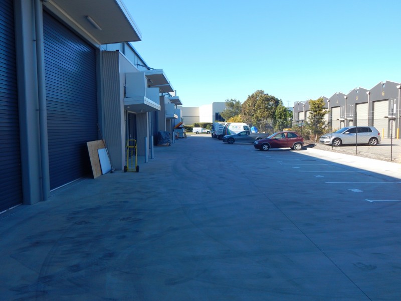 8/5 Frost Drive, Mayfield West NSW 2304