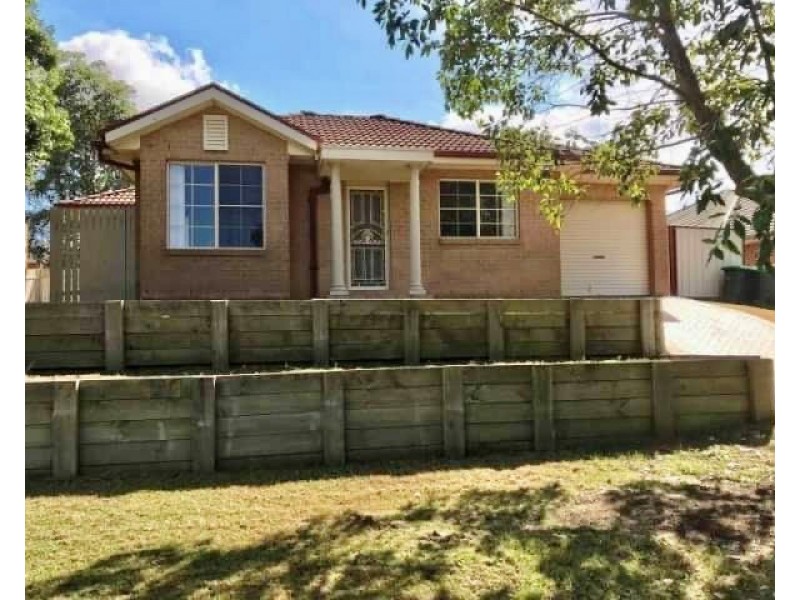 18 CANTERBURY ROAD, Morpeth NSW 2321
