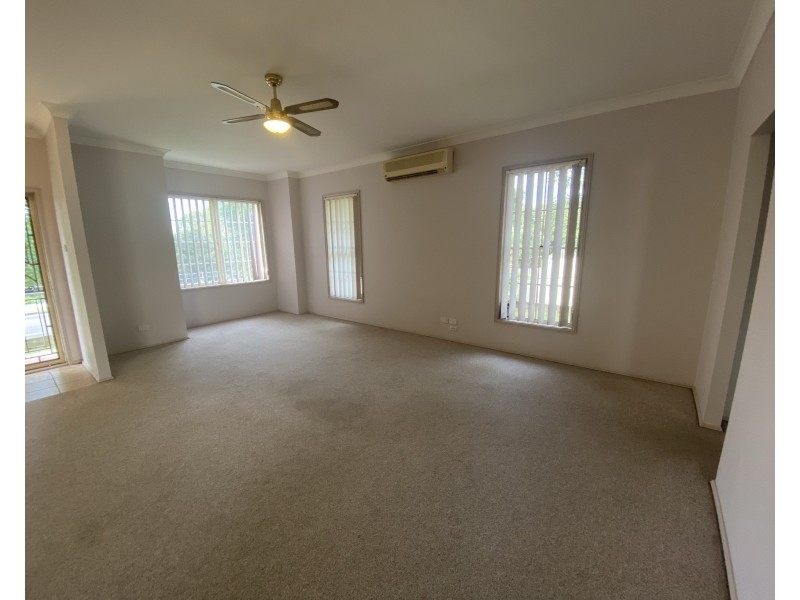 18 CANTERBURY ROAD, Morpeth NSW 2321