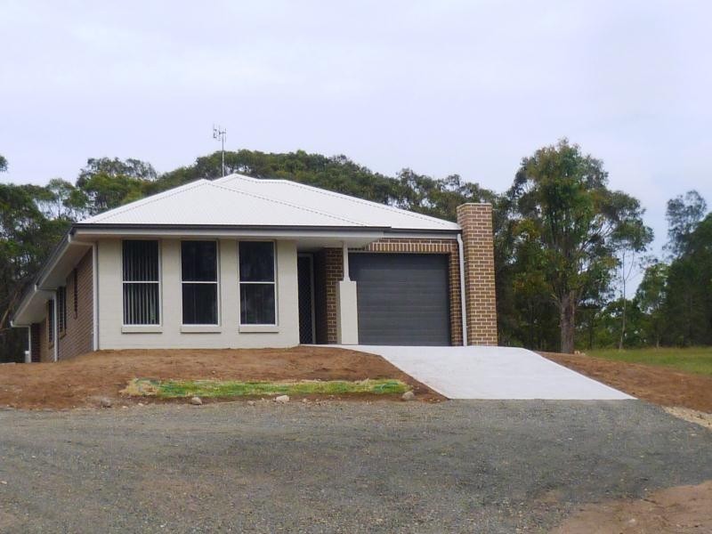 18 RIVERVIEW CLOSE, Clarence Town NSW 2321
