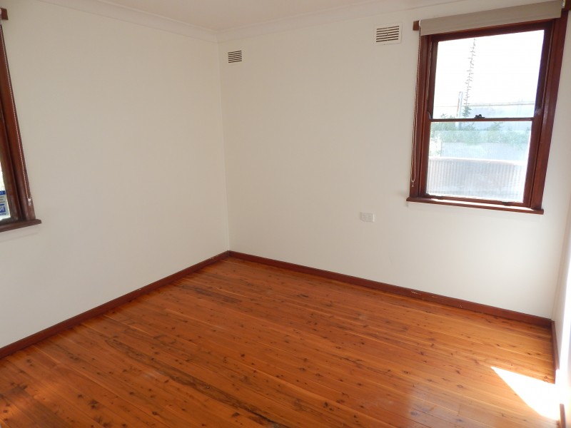 12 Windsor Street, Raymond Terrace NSW 2324