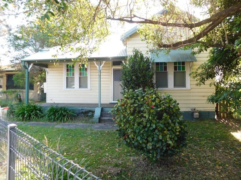 31 BRIDGES ROAD, New Lambton NSW 2305