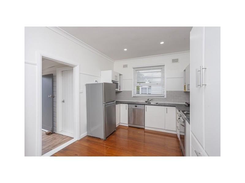 19 DELAURET SQUARE, Waratah West NSW 2298