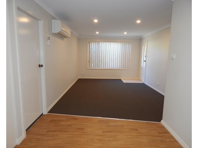 1/200 MEREDITH CRESCENT, Raymond Terrace NSW 2324