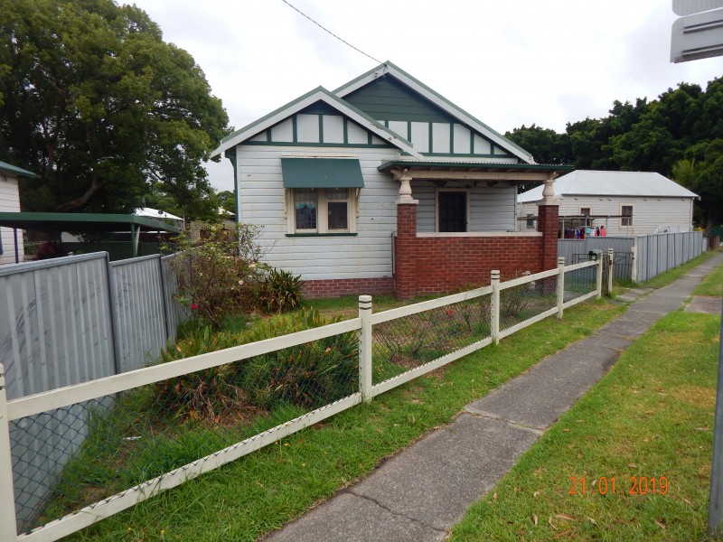 9 BRIDGES ROAD, New Lambton NSW 2305