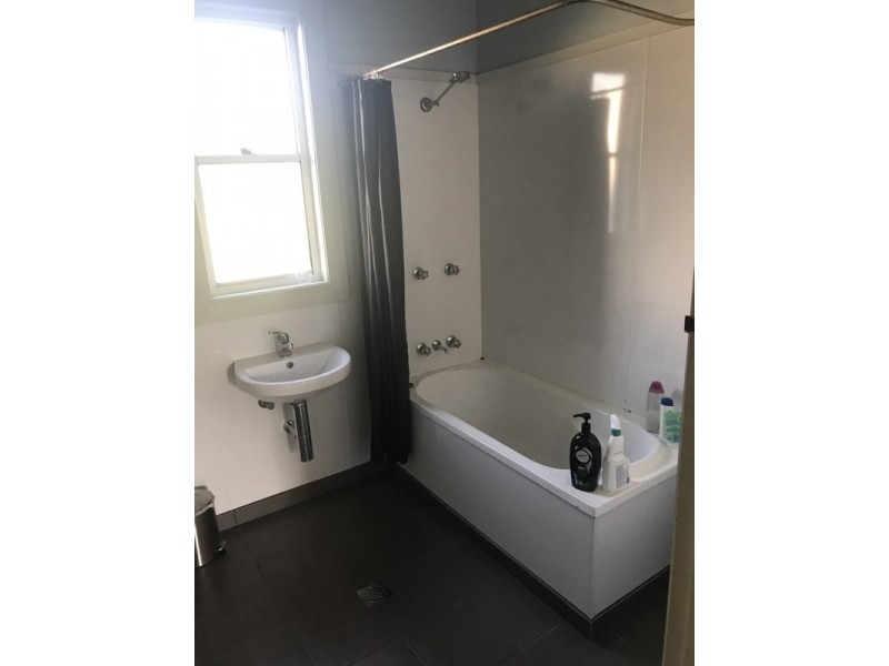 9 BRIDGES ROAD, New Lambton NSW 2305