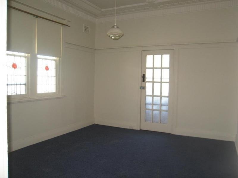 9 BRIDGES ROAD, New Lambton NSW 2305