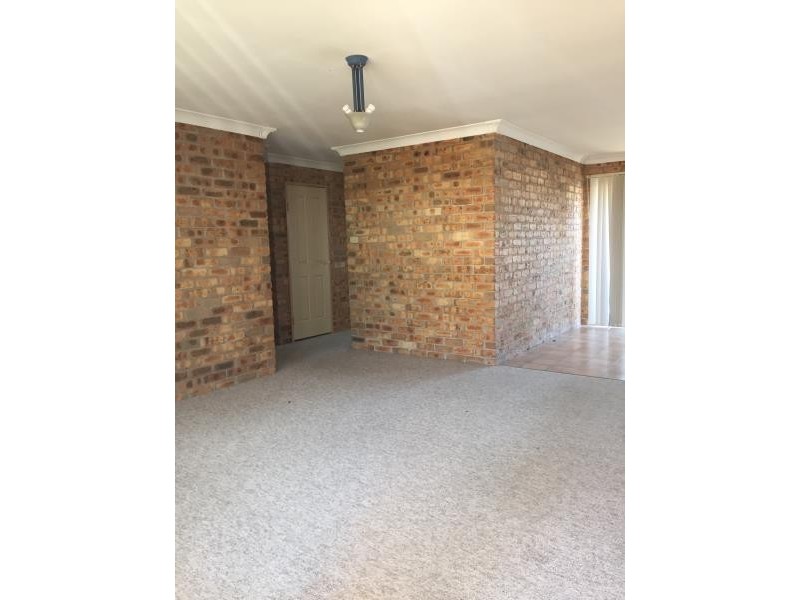 1/24 GWEN PARADE, Raymond Terrace NSW 2324