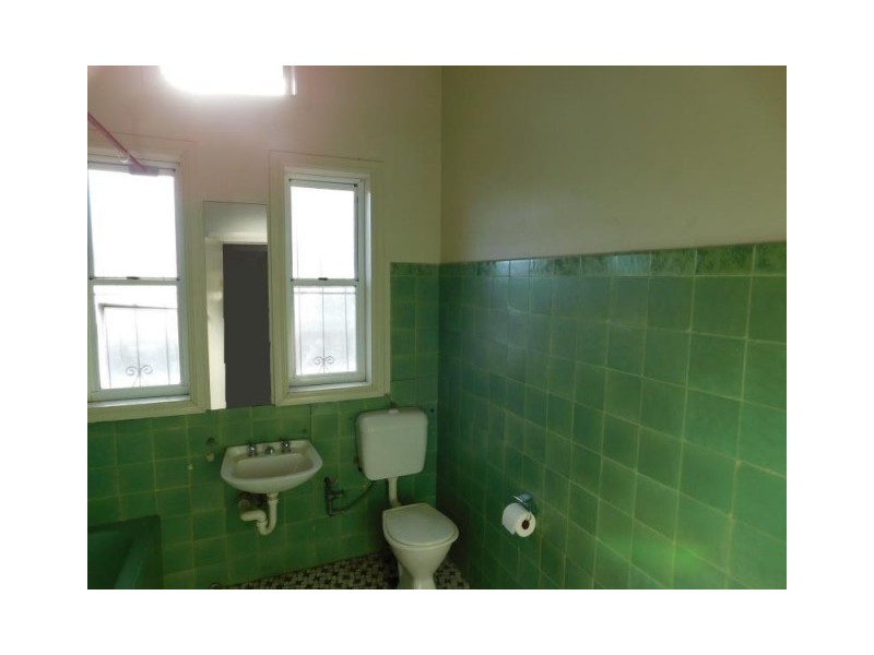 1/95 Beaumont Street, Hamilton NSW 2303