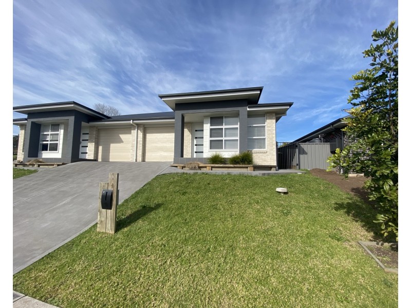 2/21 HENNING ROAD, Raymond Terrace NSW 2324