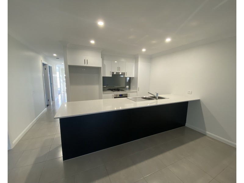 2/21 HENNING ROAD, Raymond Terrace NSW 2324
