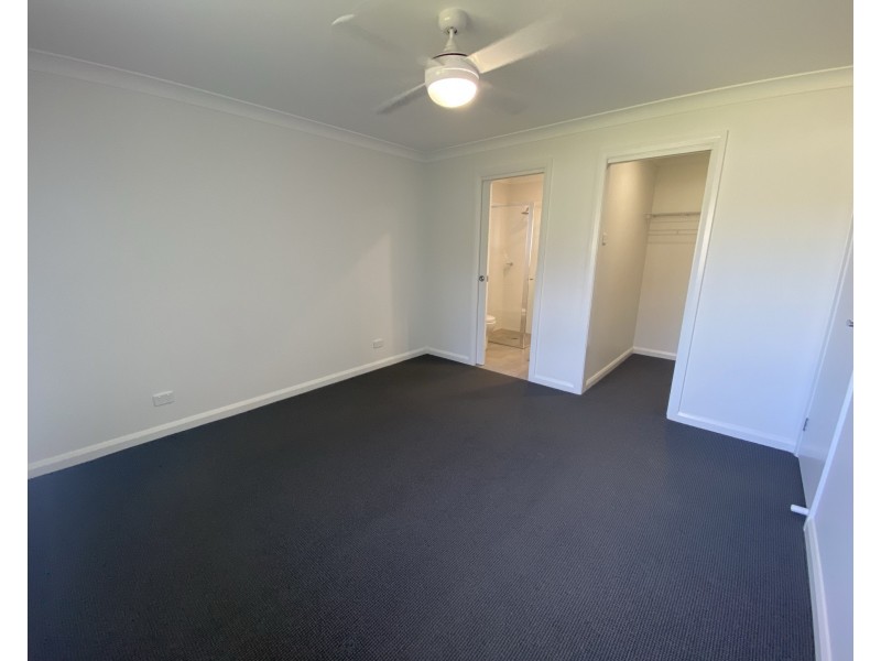 2/21 HENNING ROAD, Raymond Terrace NSW 2324