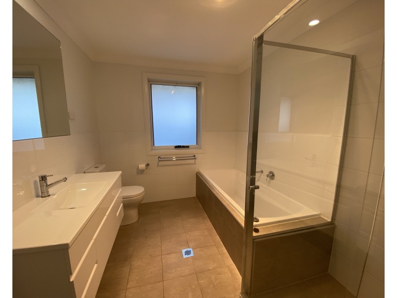 2/21 HENNING ROAD, Raymond Terrace NSW 2324