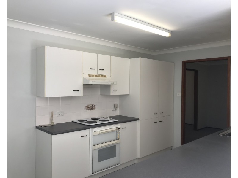 65 Hastings Drive, Raymond Terrace NSW 2324