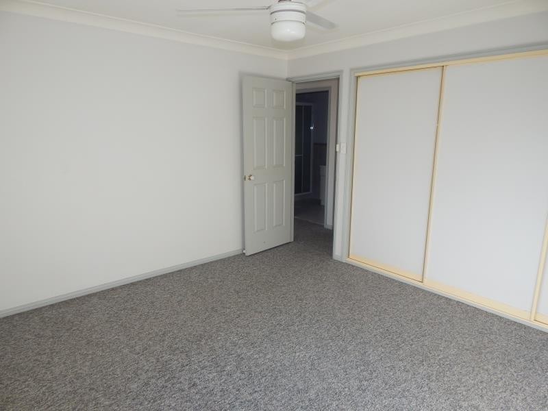 2/13 RIVERVIEW PLACE, Raymond Terrace NSW 2324