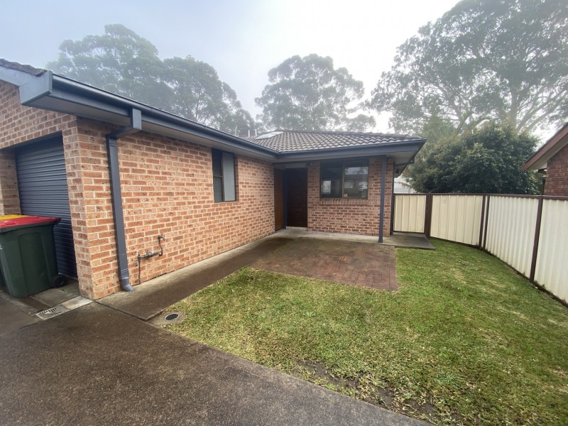 2/13 FURRACABAD CLOSE, Raymond Terrace NSW 2324