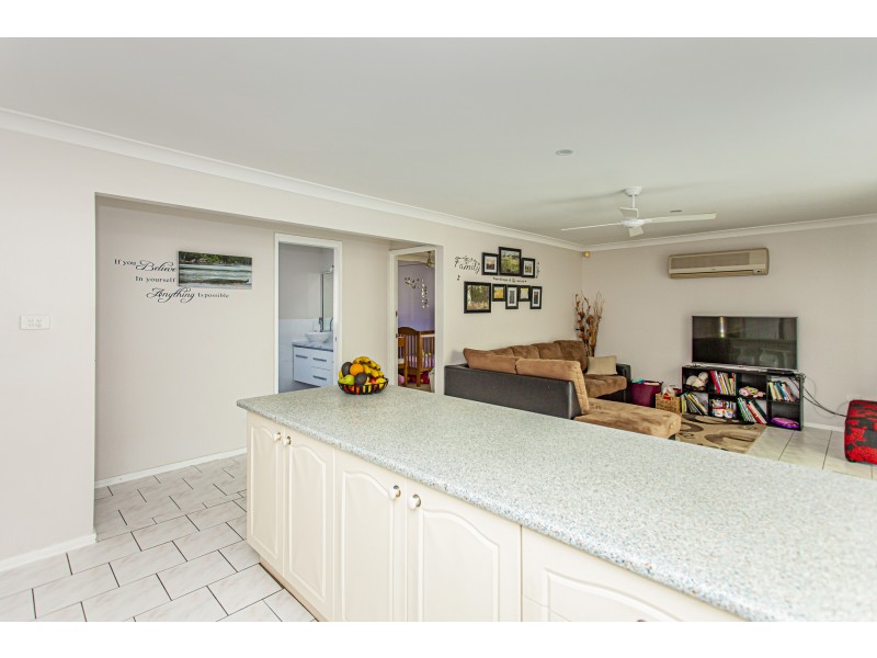 42 Bilmark Drive, Raymond Terrace NSW 2324