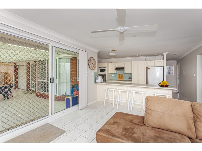 42 Bilmark Drive, Raymond Terrace NSW 2324