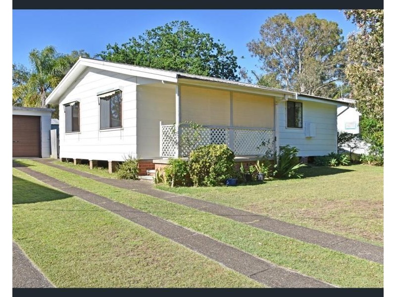24 WINDSOR STREET, Raymond Terrace NSW 2324
