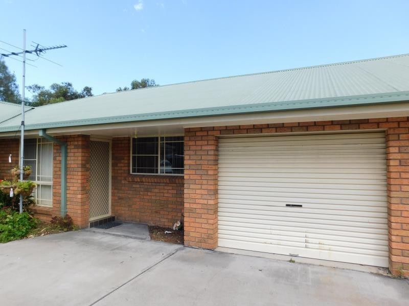 2/19 HOLLYDEEN AVENUE, Raymond Terrace NSW 2324