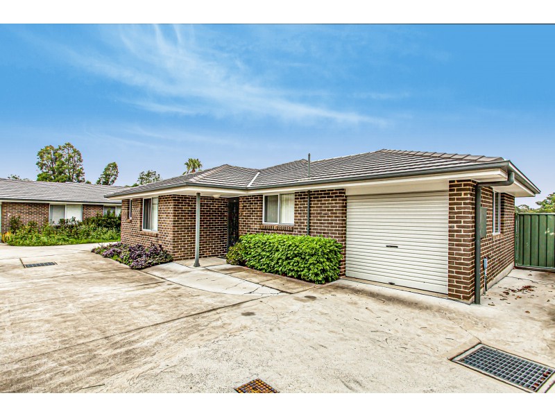 9 Oak Circuit, Raymond Terrace NSW 2324