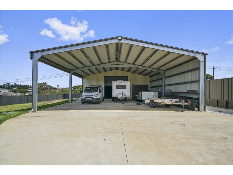 39 Woodlands Drive, Weston NSW 2326