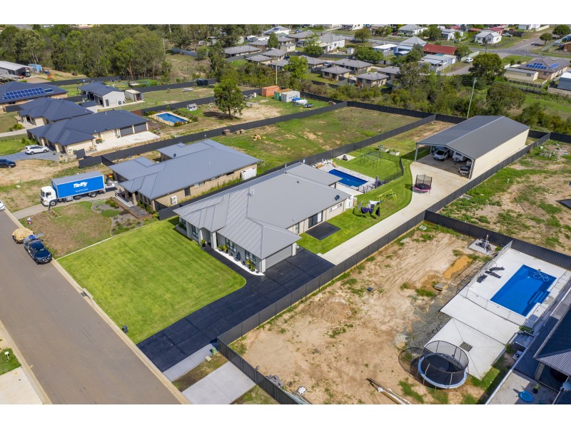 39 Woodlands Drive, Weston NSW 2326