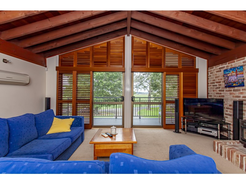 61 Sturgeon Street, Raymond Terrace NSW 2324