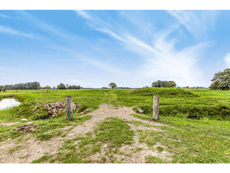 61 Sturgeon Street, Raymond Terrace NSW 2324