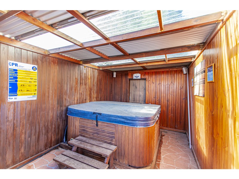 5 Katherine Close, Raymond Terrace NSW 2324