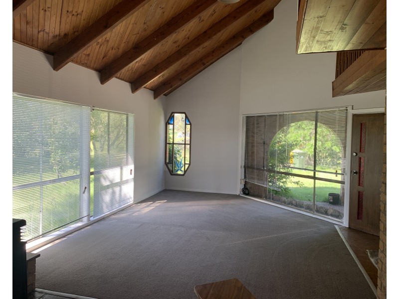 129 High Street, Wallalong NSW 2320