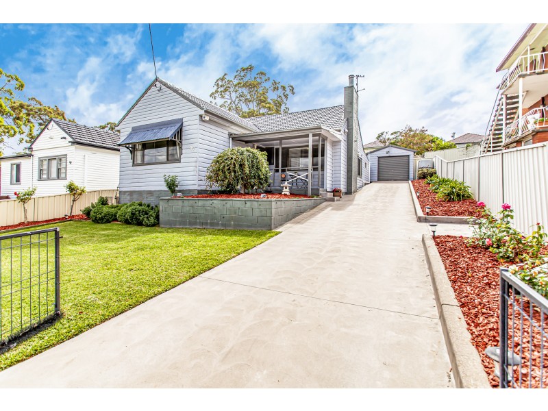 99 Acacia Avenue, North Lambton NSW 2299